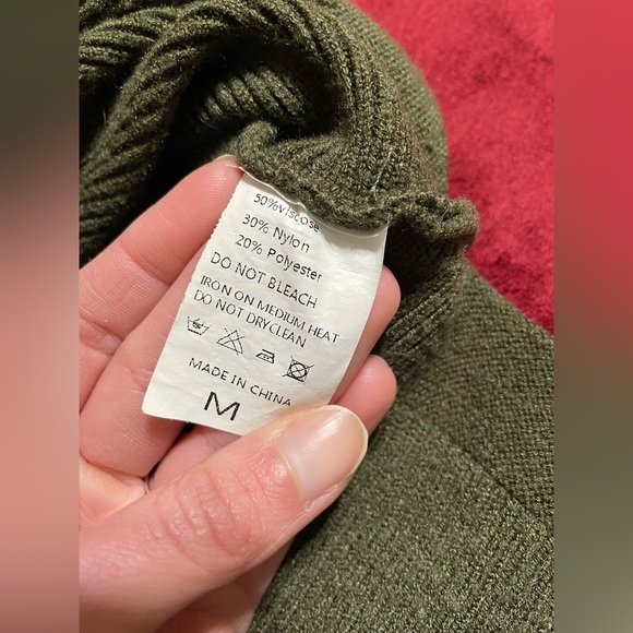 LILLUSORY Olive Green Oversized Pullover Sweater Turtleneck Tunic Dolman Size M - Picture 10 of 11